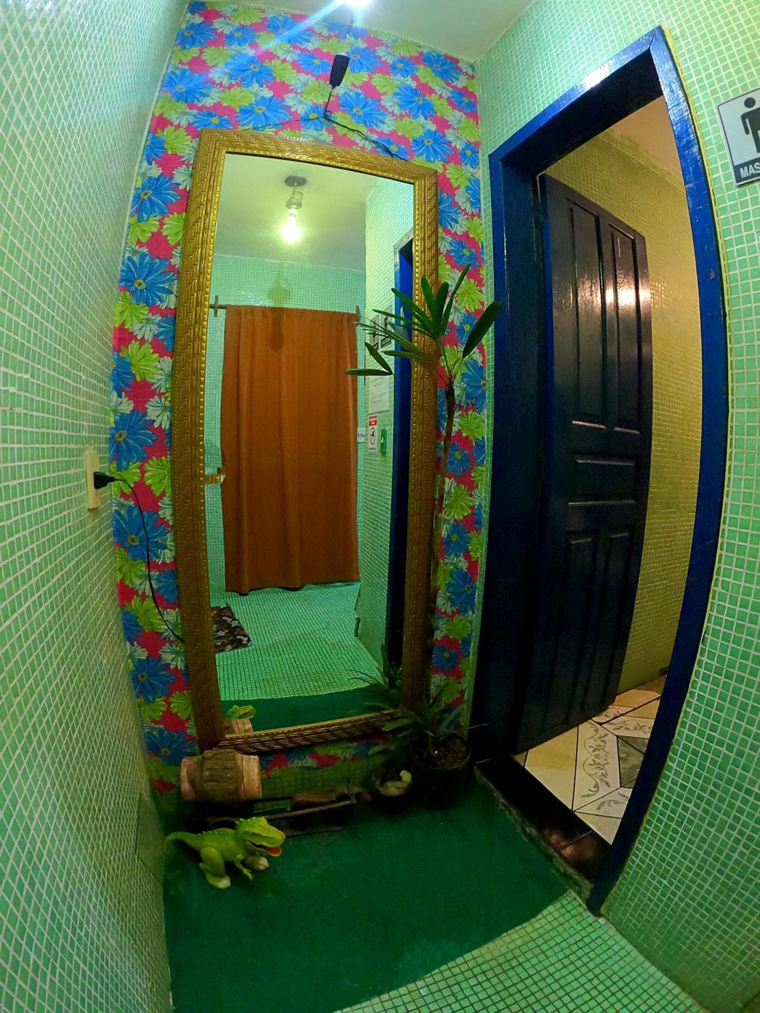 Hostel Uai Ouro Preto  Exteriör bild